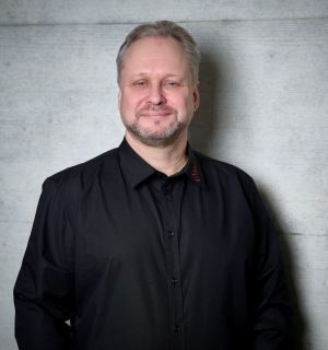 Metzger_Ralf_Hemd_Portrait_20730_Web Metzger_Ralf_Hemd_Portrait_20730_Web